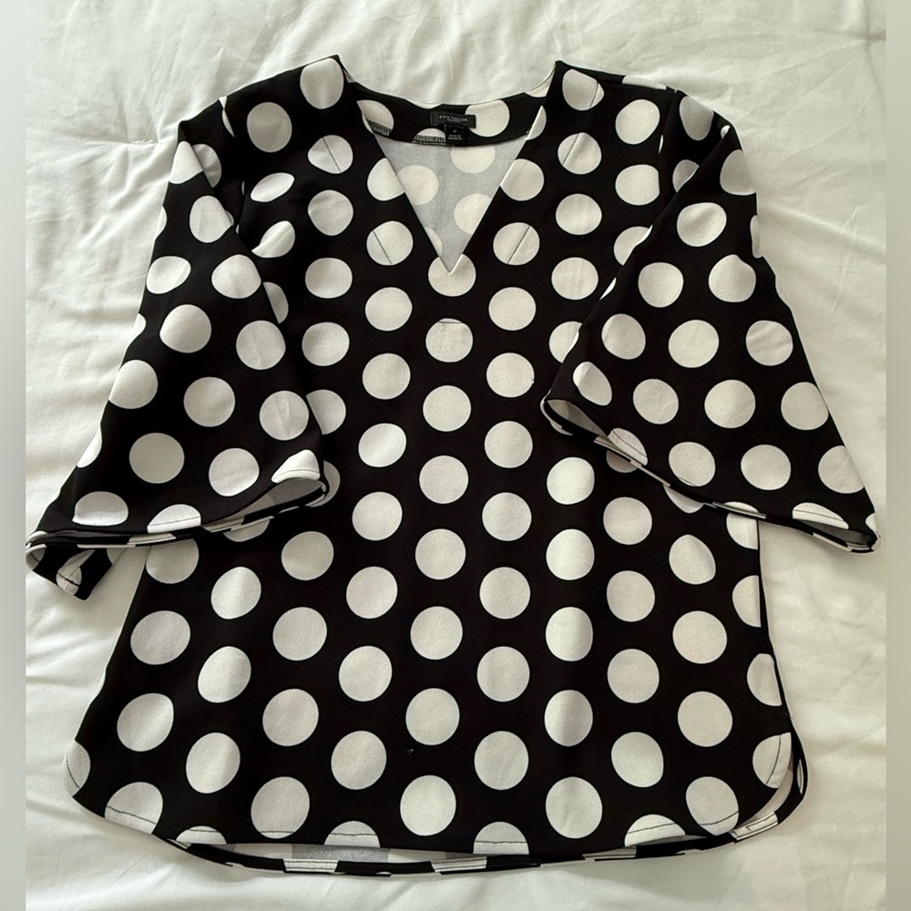 Ann Taylor Women’s Blouse